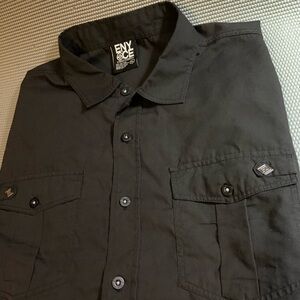 Black Short Sleeve Button Up Shirt Front Pockets Size XL enyce